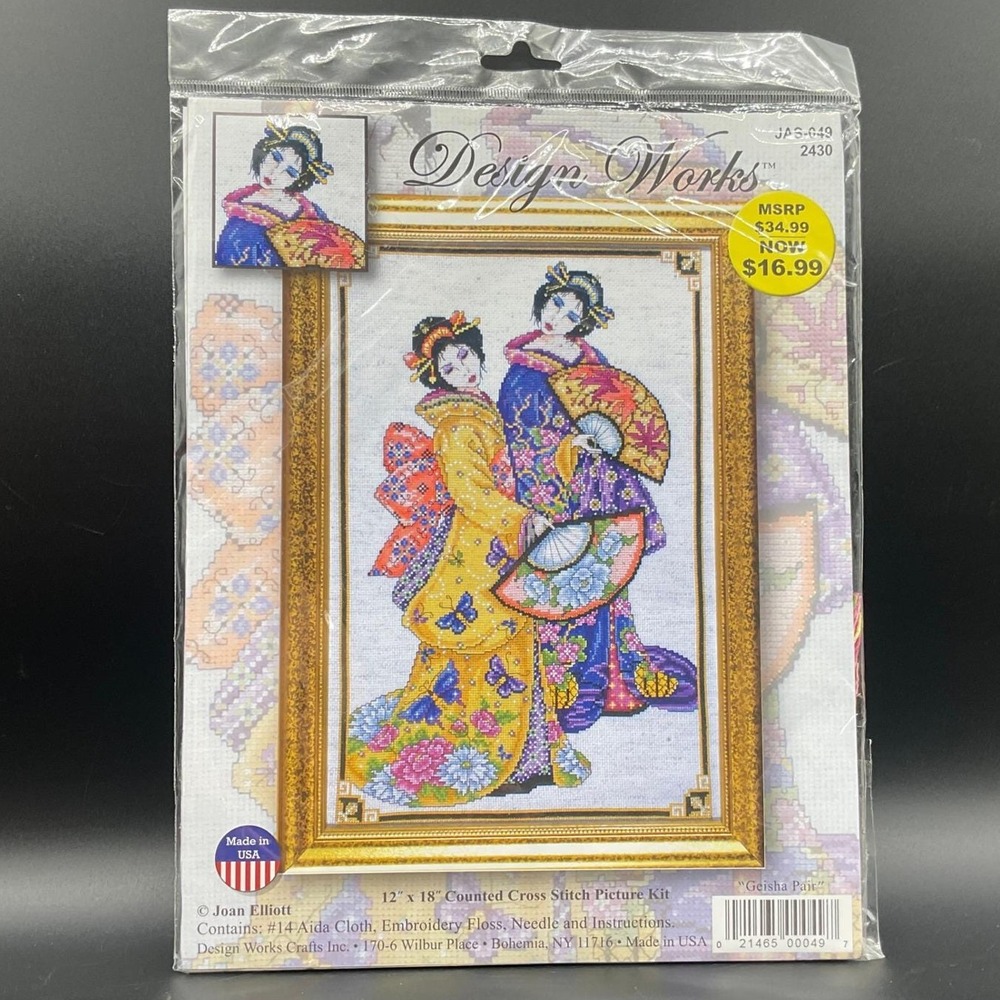 Design‎ Works Geisha Pair Cross Stitch Kit Two Geishas in Kimono With Fans